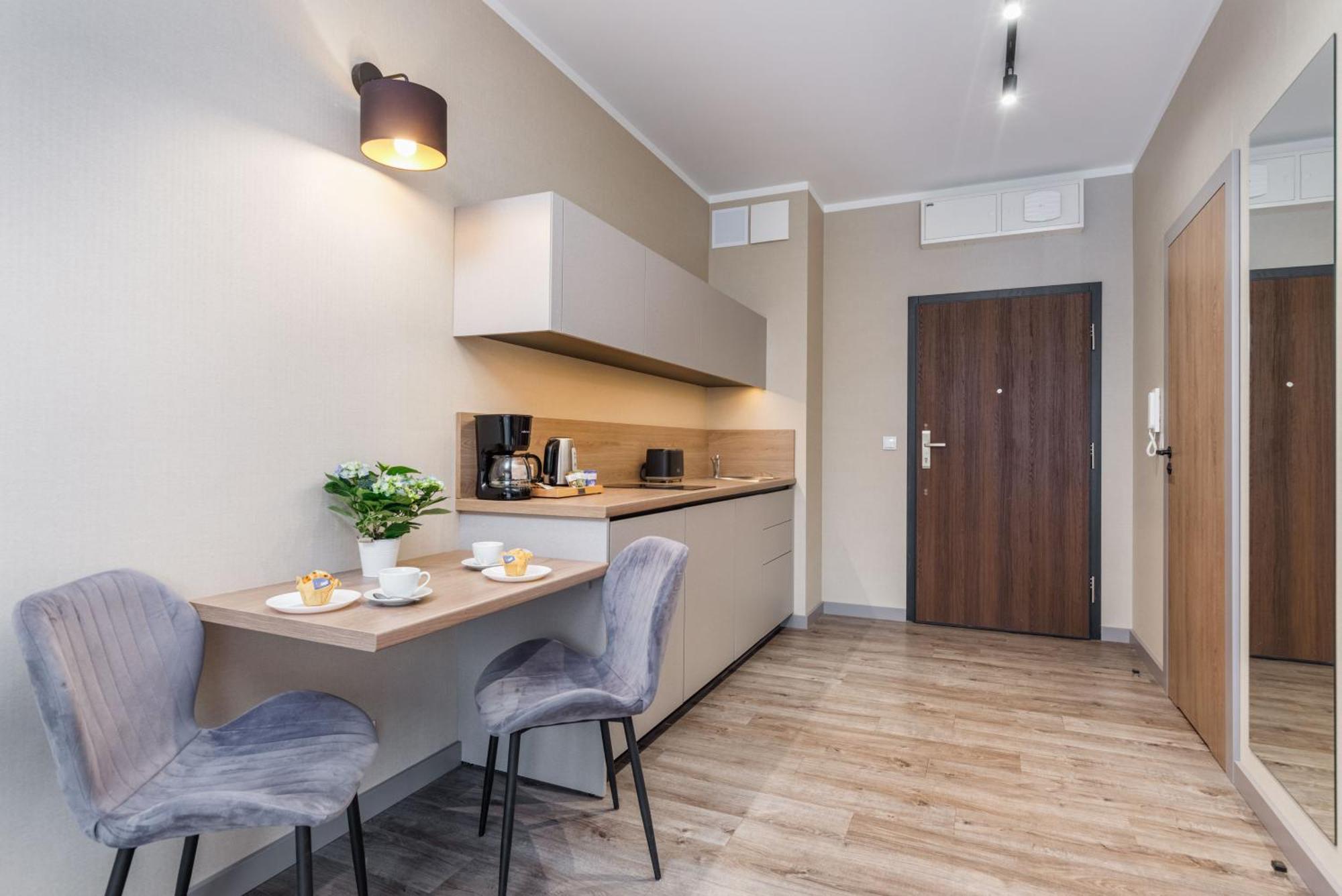 Bel Mare Holiday Apartments Near The Beach With Parking By Noclegi Renters Miedzyzdroje Exterior photo