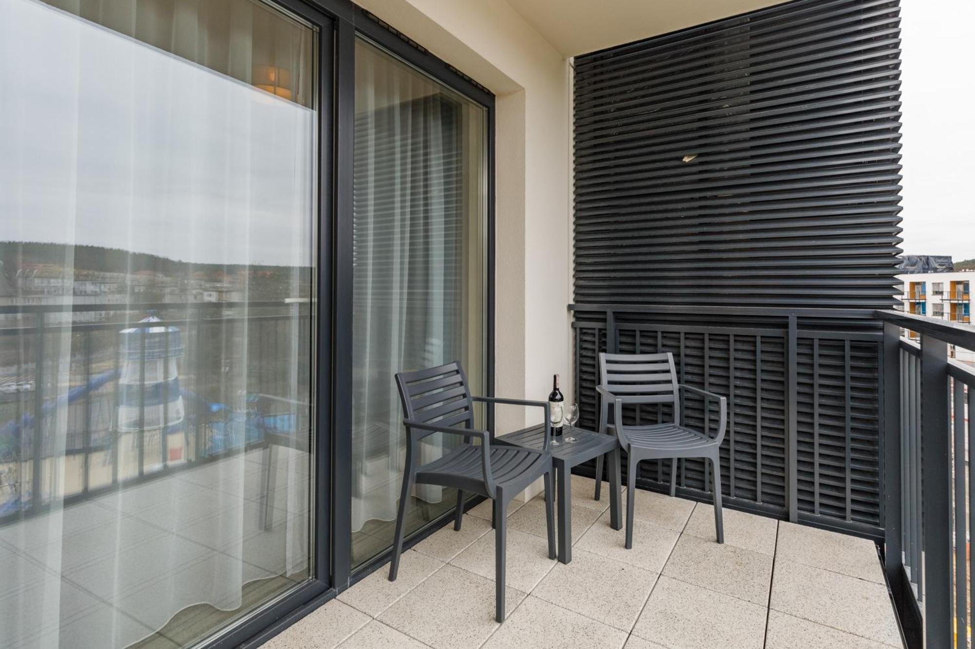 Bel Mare Holiday Apartments Near The Beach With Parking By Noclegi Renters Miedzyzdroje Exterior photo